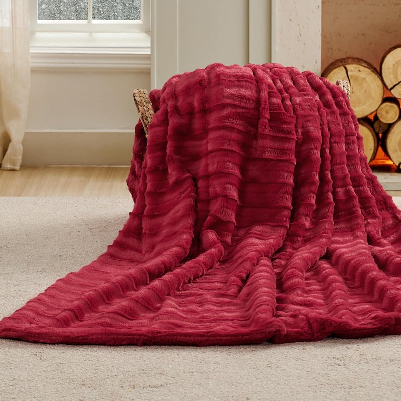 Derby Double Sided Fauxfur Throw