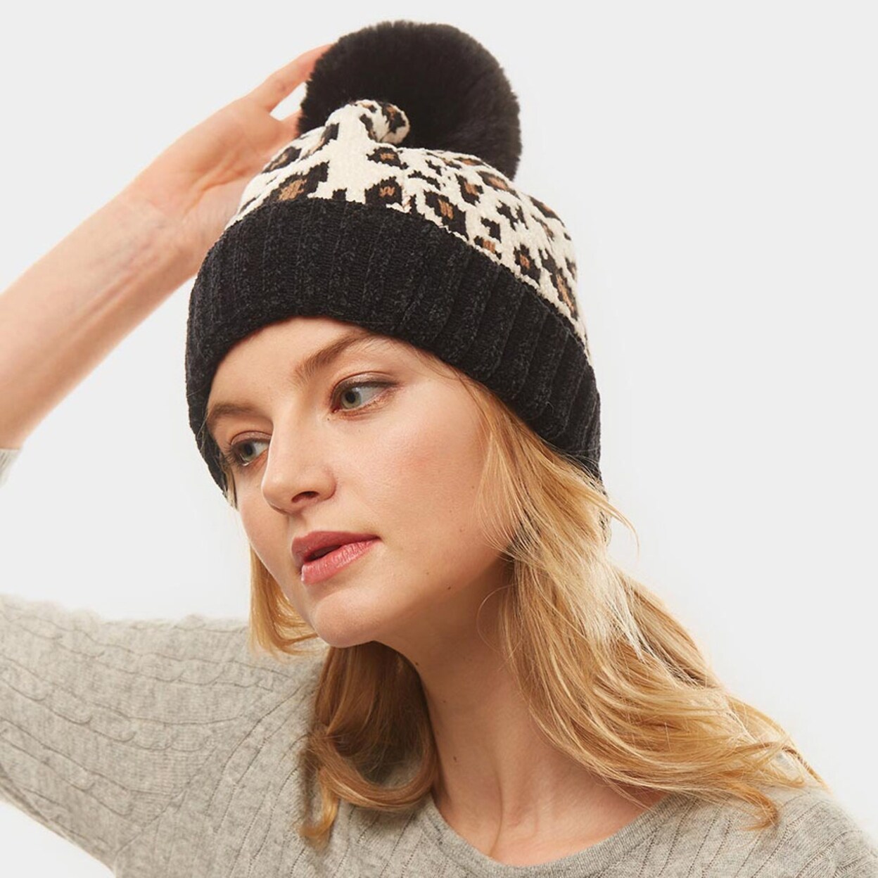 Women Leopard Print Winter Pom Pom
