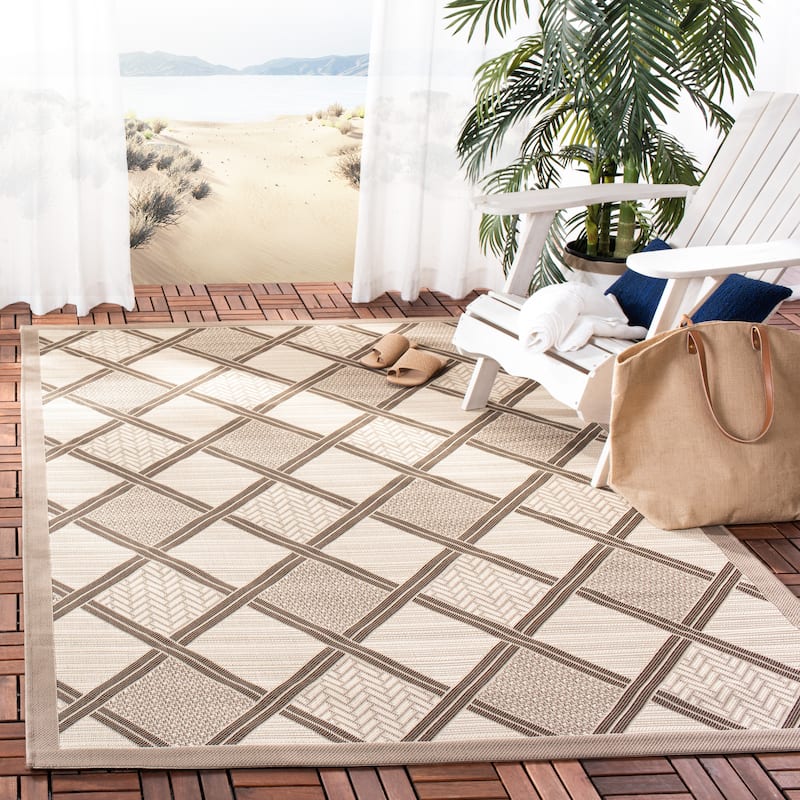 SAFAVIEH Courtyard Darlyne Indoor/ Outdoor Waterproof Patio Backyard Rug
