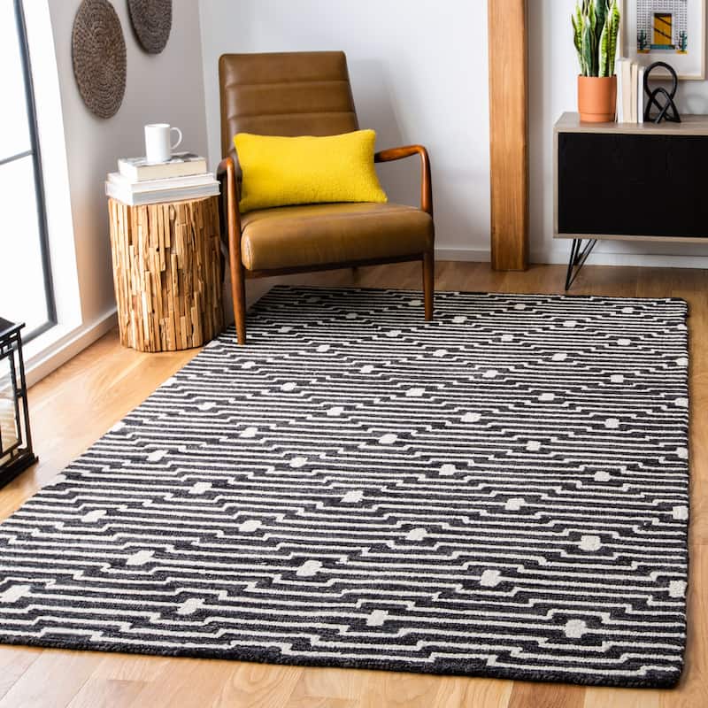 SAFAVIEH Handmade Micro-Loop Hanke Transitional Wool Rug- - 5' x 8' - Charcoal/Ivory