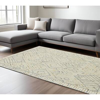 HomeRoots Southwestern Lodge Rectangle Area Rug - 156.00 in. x 108.00 in. x 0.40 in.