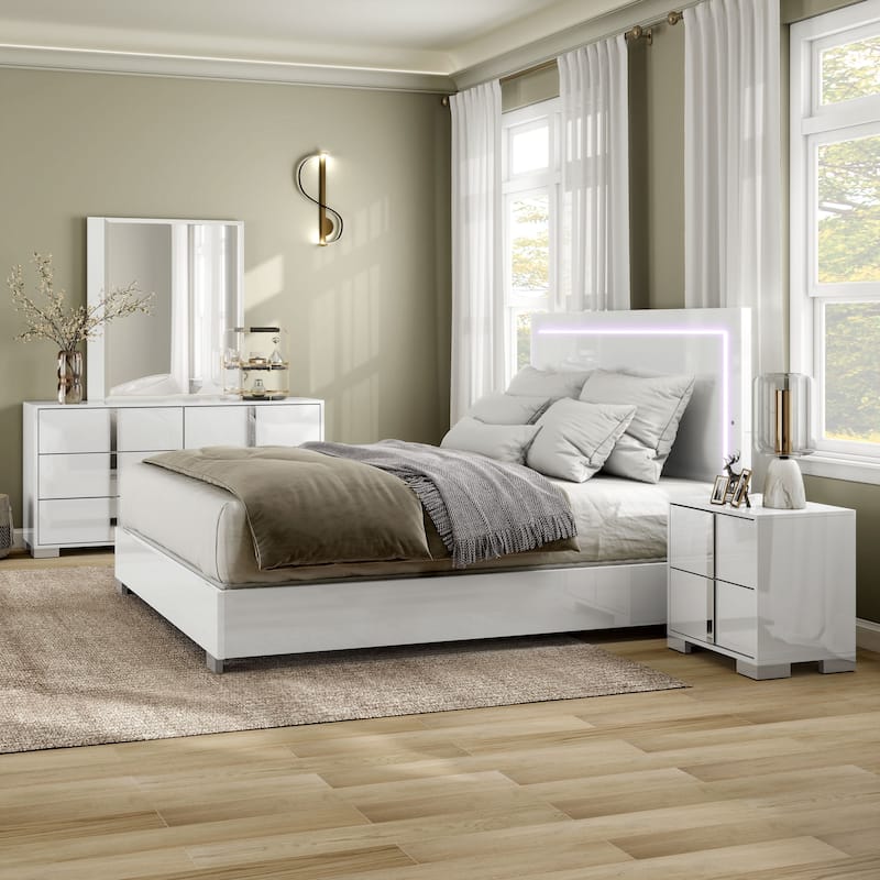 Furniture of America Erina Modern Glossy 4-Piece Panel Bedroom Set - White - King