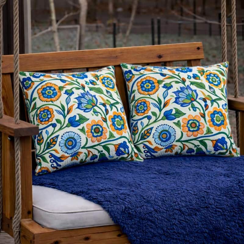 2 Pack Throw Pillows, Waterproof & Fade-Resistant Patio Cushions- Soft & Comfortable Decorative Pillow Covers (18x18")