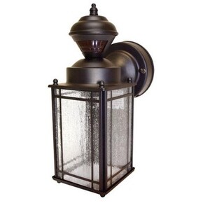 Heath Zenith HZ-4133-OR Signature Collection Motion Activated Coach Light