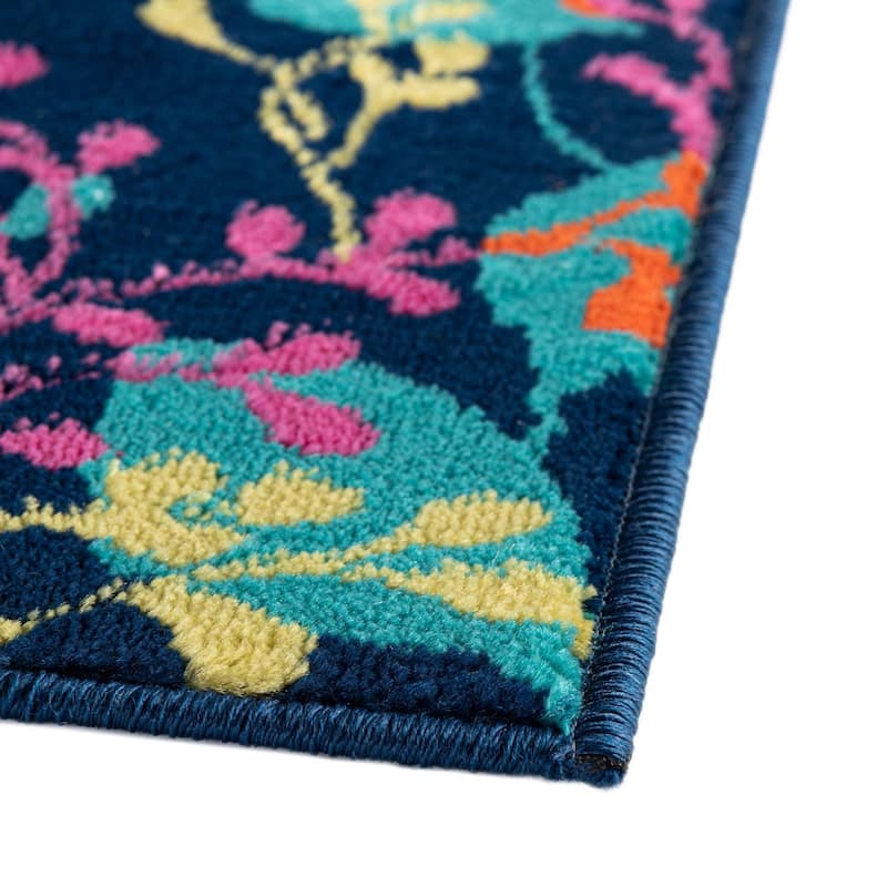 Contemporary Chorisia Collection Area Rug