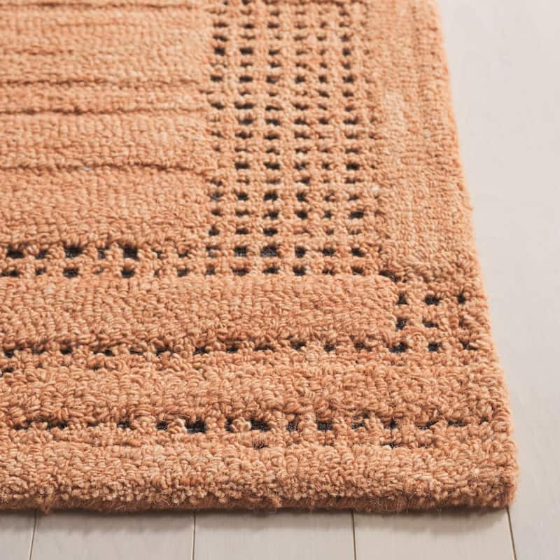 SAFAVIEH Handmade Harvest Rasa Wool Rug
