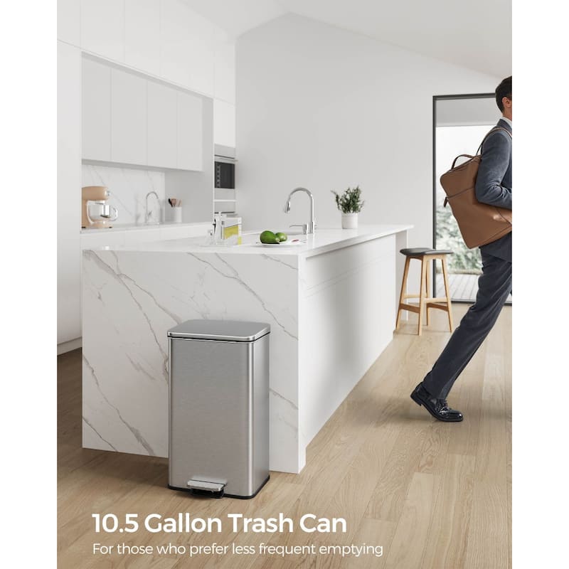 10.5 Gallon Stainless Steel Kitchen Garbage Trash Can with Lid Included 15 Garbage Bags