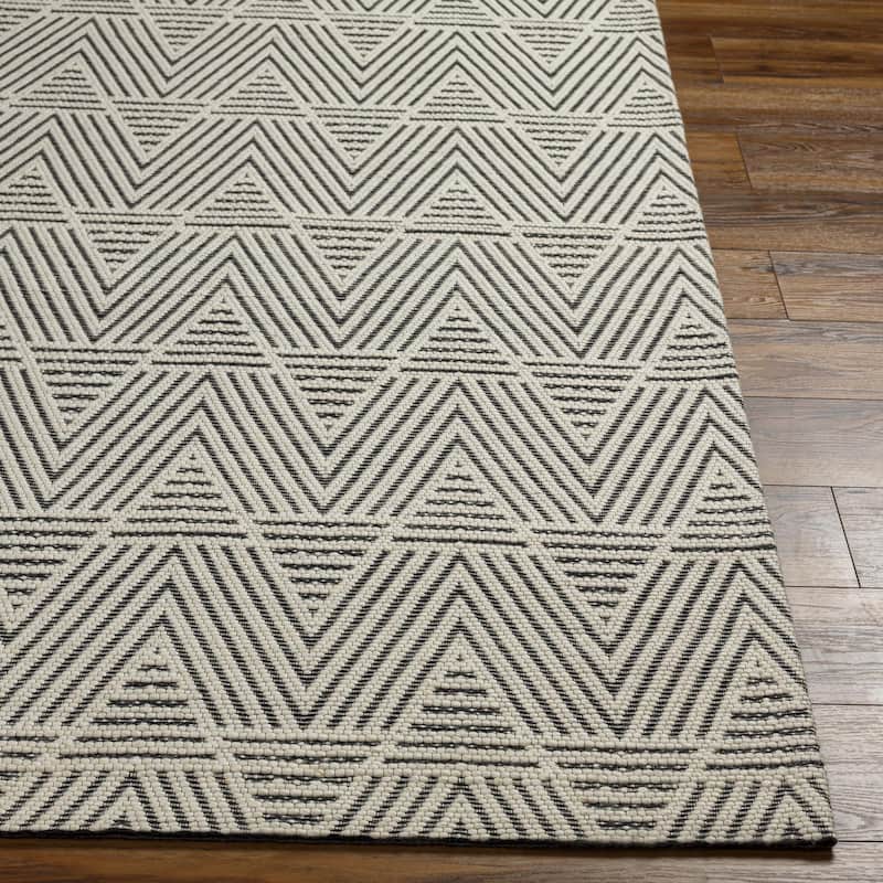 Livabliss Nevada Transitional Area Rug