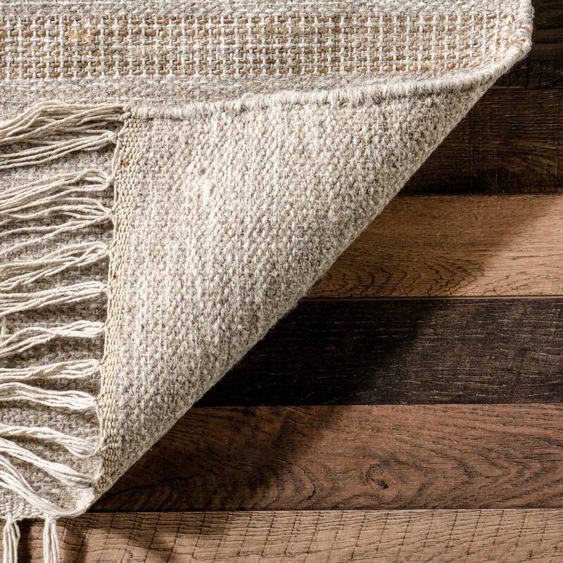 Nuloom Nicky Contemporary Striped Wool Tassel Area Rug