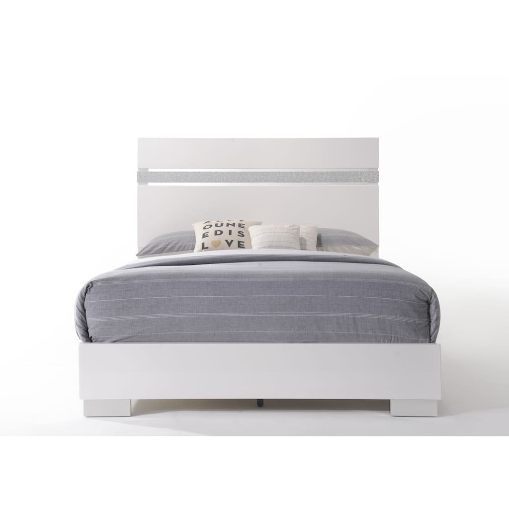 California King Size Synthetic Wood Platform Bed with Glittery Decorative Trim and 660lbs Weight Capacity