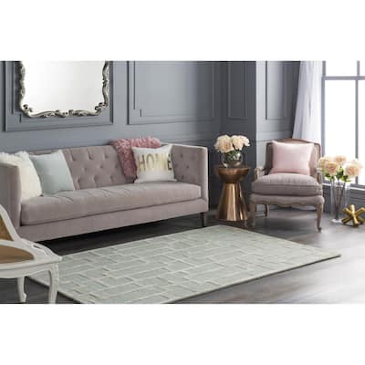 Hand-tufted Thaxted Geometric Wool Area Rug