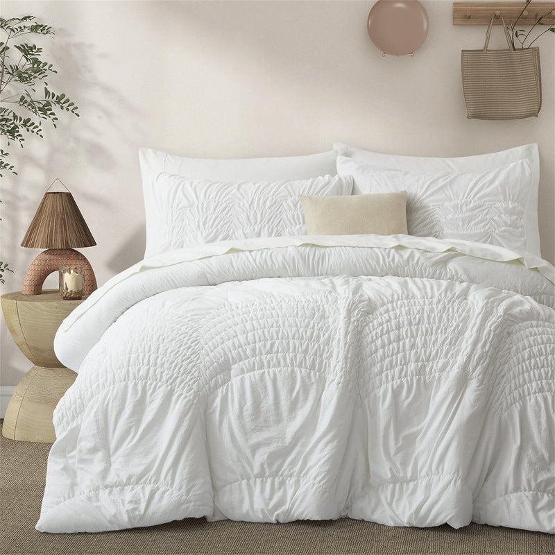 Microsculpt Solid Ogee 2-Piece White Twin Comforter Set in the Bedding Sets  department at