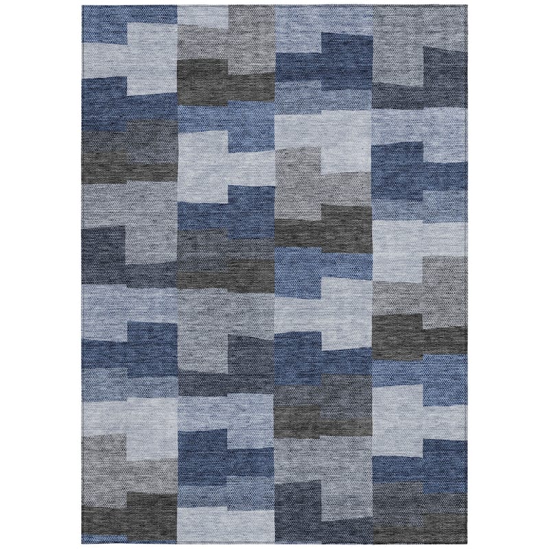 HomeRoots Geometric Transitional Rectangle Outdoor Rug