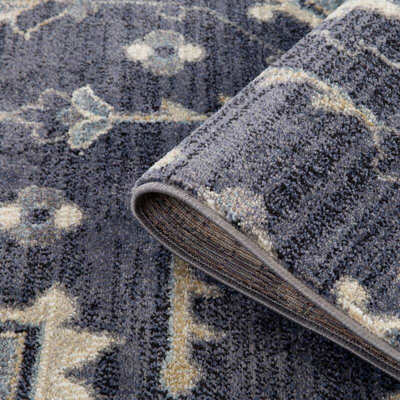 Julia Eva Traditional Medallion Area Rug