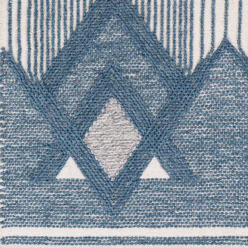 Artistic Weavers Rennie Global Geometric Area Rug