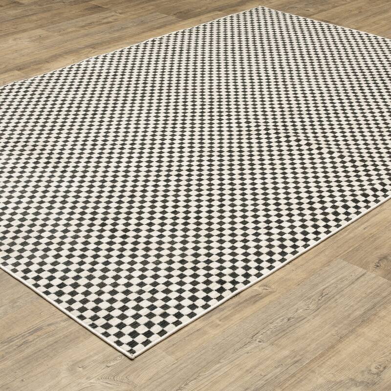 Hansel Two-Tone Checkerboard Black/ Ivory Area Rug
