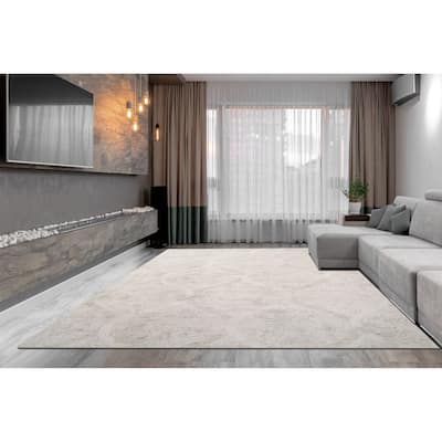 Dynamic Rugs Quartz Traditional Area Rug