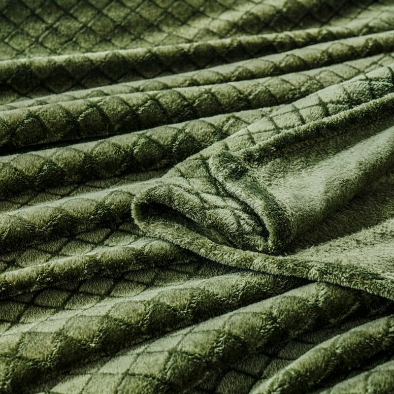 Superior Alaska Quilted Diamond Plush Fleece Blanket For Couch or Bed