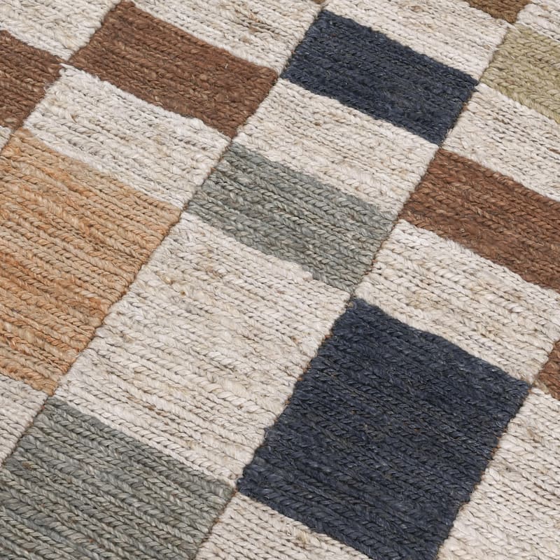 Villa by Classic Home Soumak Handwoven Jute Checkered Rug