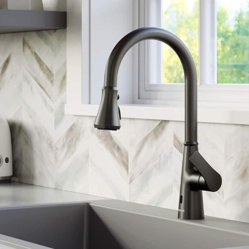Karran Kadoma Touchless One-Handle Triple Function Sprayer Kitchen Faucet