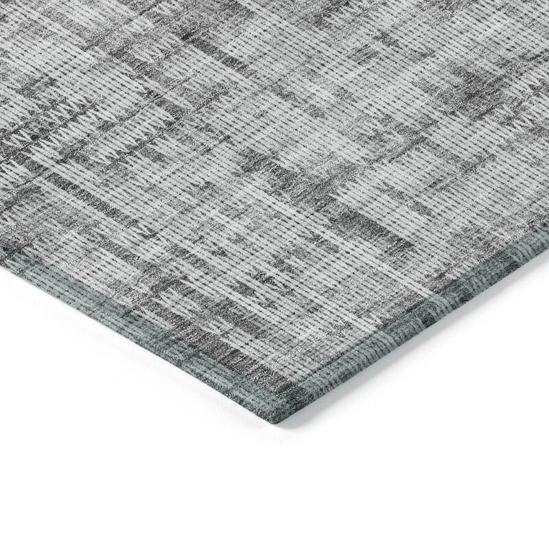 Machine Washable Indoor/Outdoor Modern Crosshatch Chantille Rug