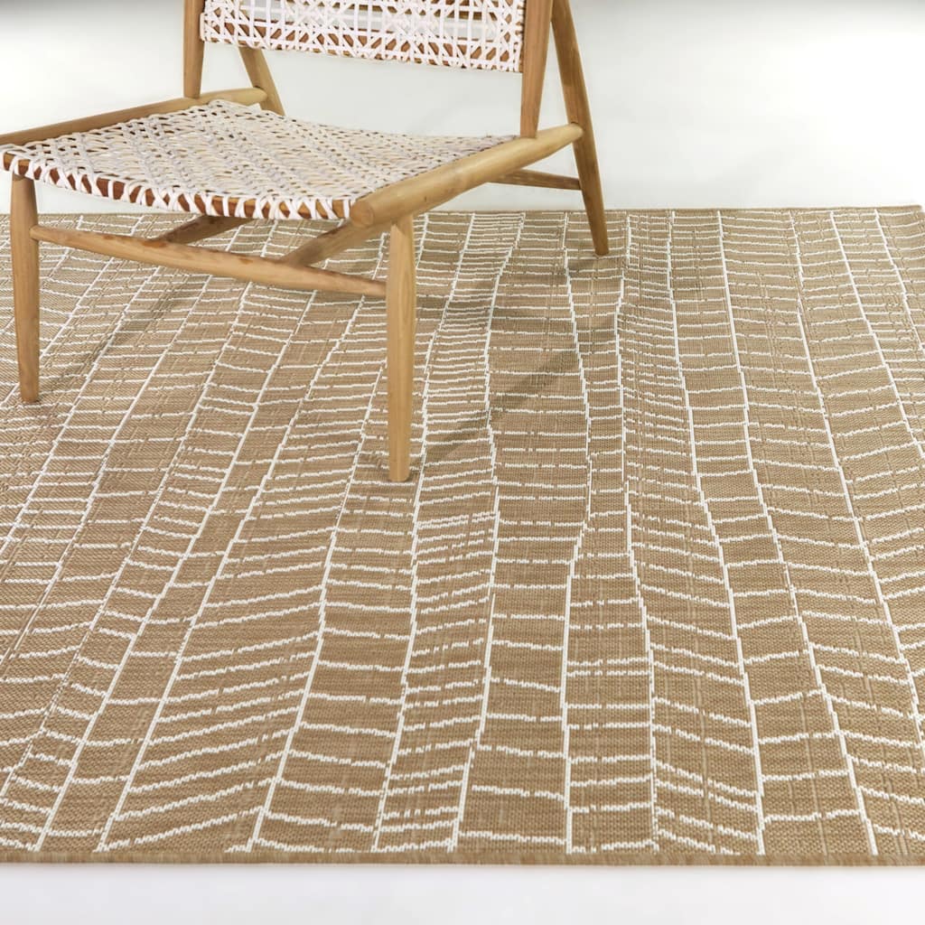Siegel Modern Geometric Indoor/Outdoor Area Rug