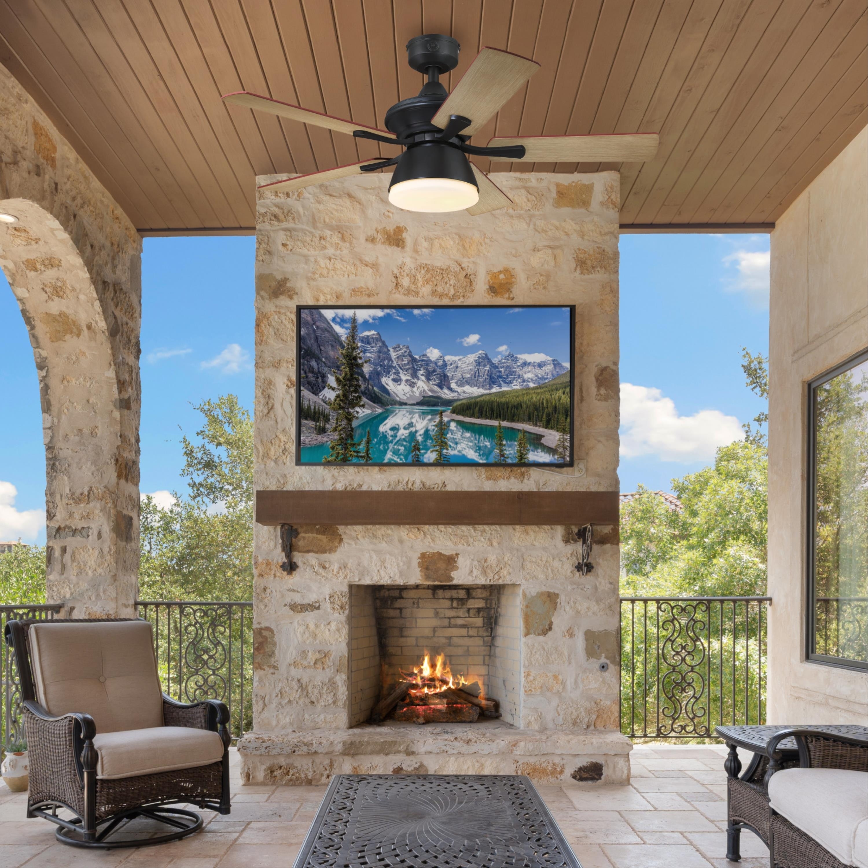 Westinghouse Lighting Nevada 42-Inch Indoor/Outdoor 5-Blade Iron Ceiling Fan, Remote Control Included - 42