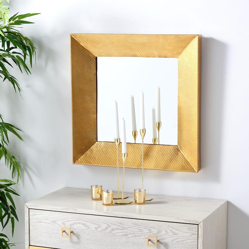 SAFAVIEH Selene 24-inch Square Gold Mirror - 24" W x 2" D x 24" H - 24Wx2Dx24H