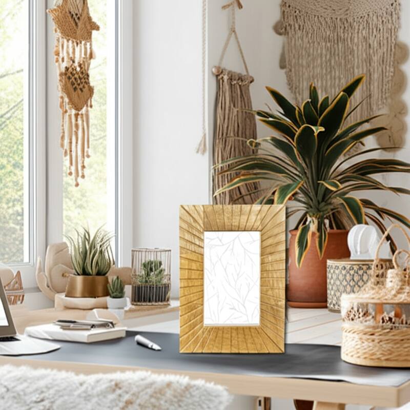 Wood Glass Picture Frame Carved Texture for Home Display - 4x6" Brown