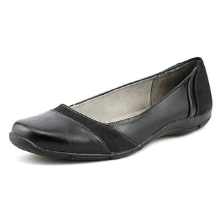lifestride patent leather flats