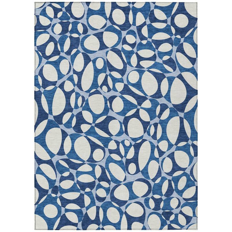 Machine Washable Indoor/ Outdoor Contemporary Saline Chantille Rug
