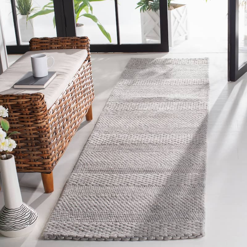 SAFAVIEH Marbella Kevser Wool Rug - 2'3" x 9' Runner - Silver/Grey
