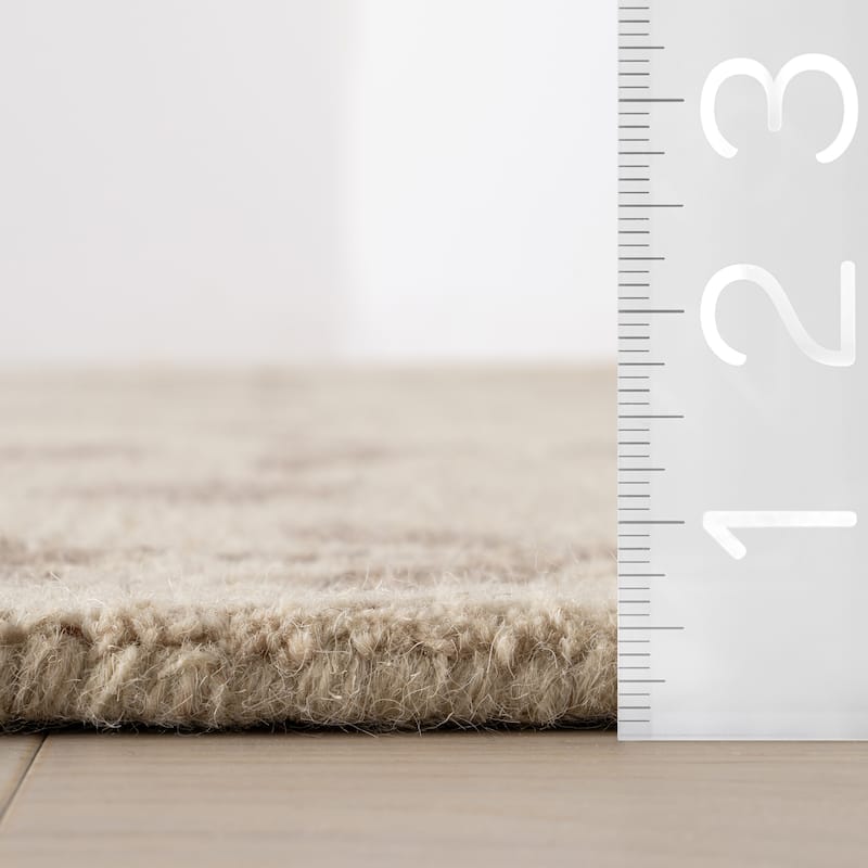 Nuloom Ella Wool Area Rug