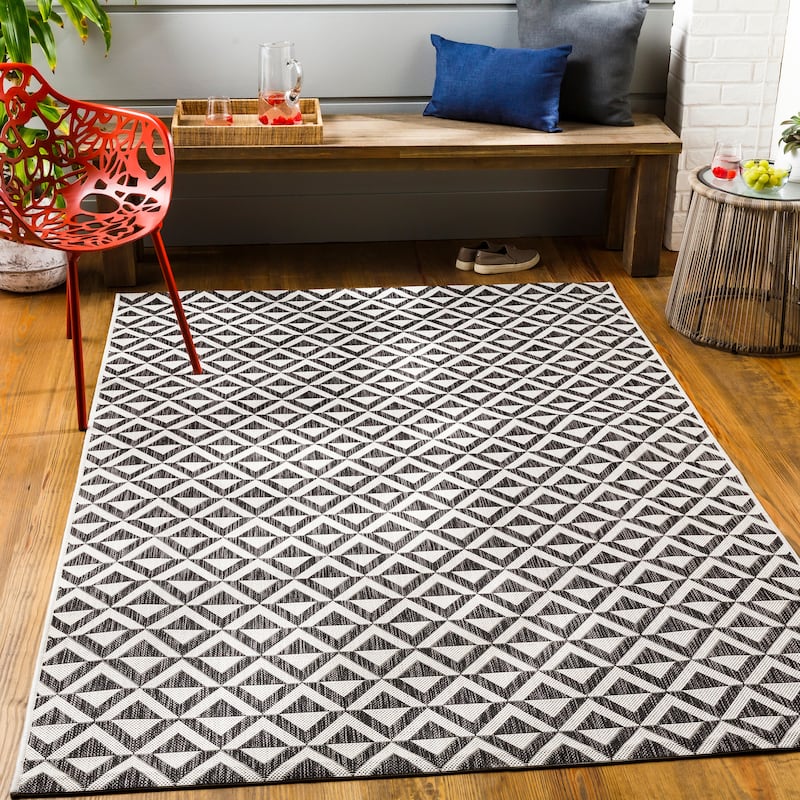 Livabliss Keller Indoor/ Outdoor Diamond Stripe Area Rug