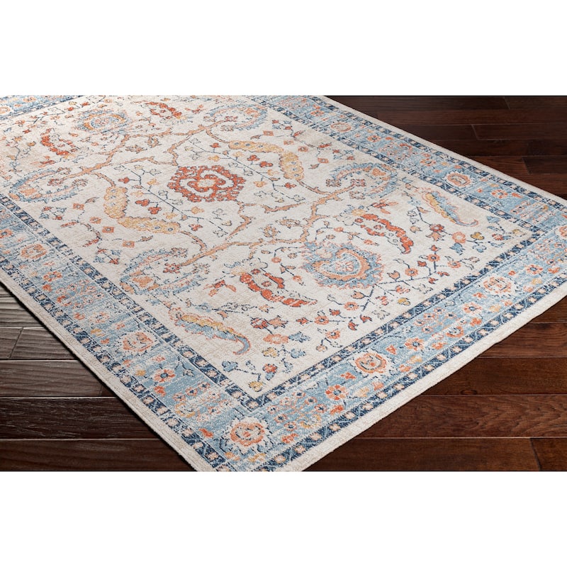 Livabliss Satchmo Indoor/ Outdoor Distressed Floral Area Rug