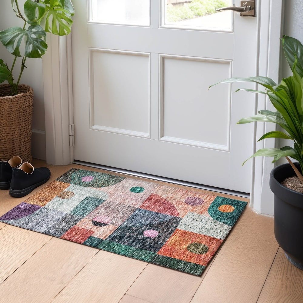 Machine Washable Indoor/ Outdoor Contemporary Geo Chantille Rug