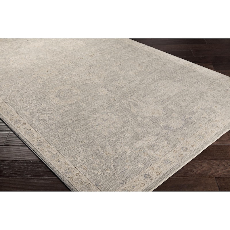 Livabliss Avant Garde Updated Traditional Medallion Area Rug