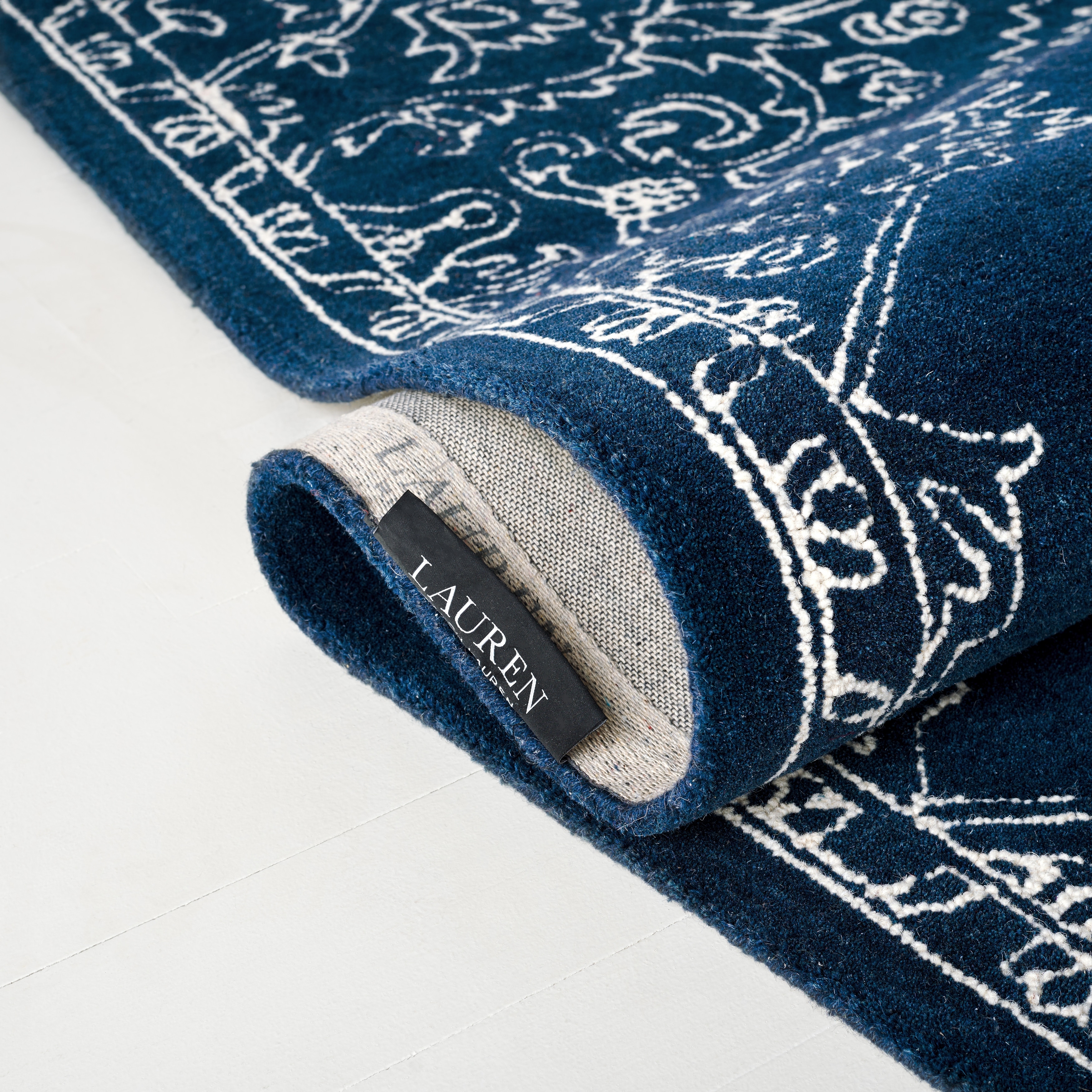 Lauren Ralph Lauren Handmade Gunlaug Oriental Medallion Wool Rug