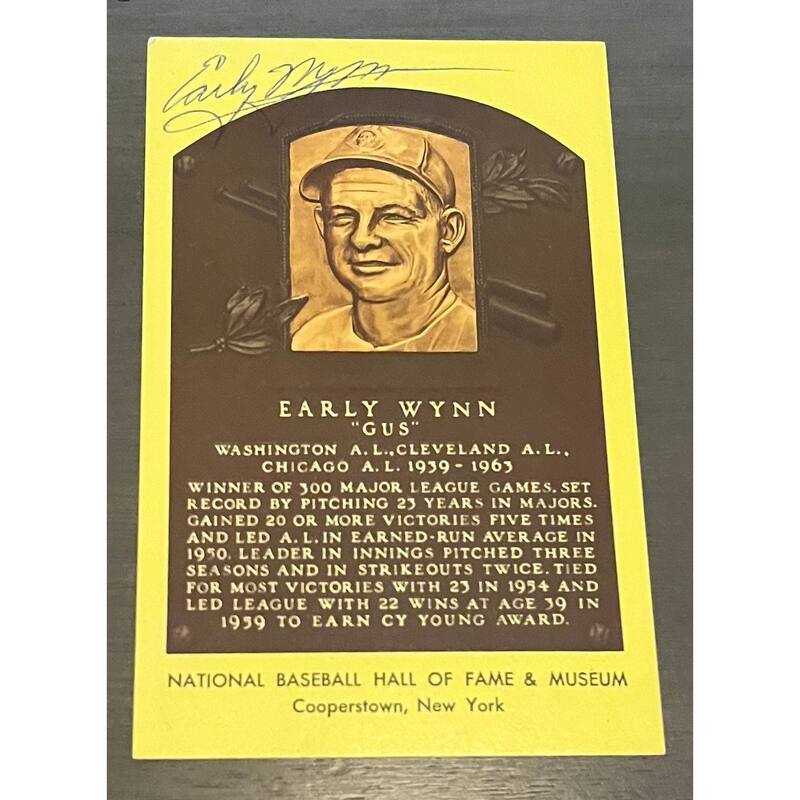 Early "Gus" Wynn Autographed Hall of Fame HOF Signed Baseball Postcard JSA COA - 8'6" x 11'6"