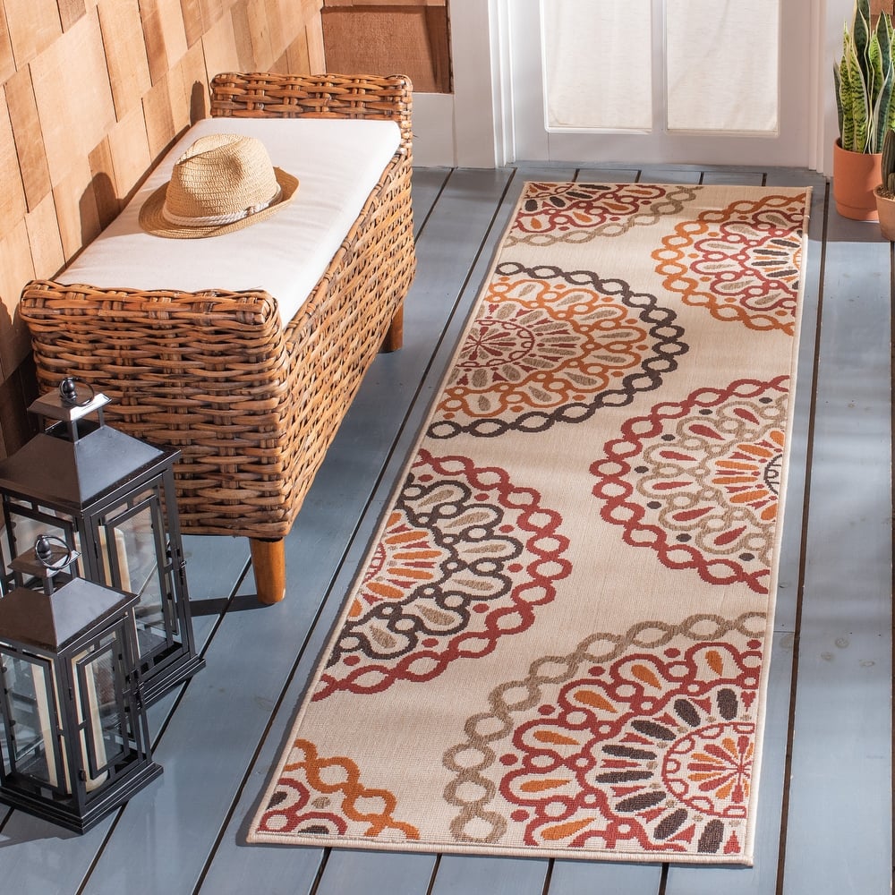 SAFAVIEH Veranda Elsi Geometric Medallion Indoor/Outdoor Area Rug