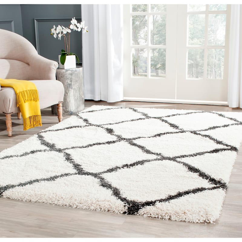 SAFAVIEH Belize Shag Erlgard Rug - 3' x 5' - Ivory/Charcoal