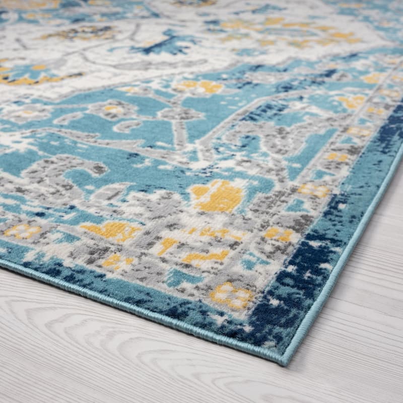 Dynah Bohemian & Eclectic Medallion Indoor Area Rug