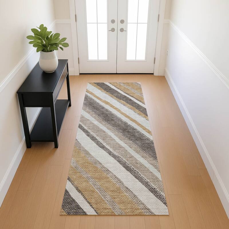 Machine Washable Indoor/ Outdoor Stripe Angles Chantille Rug