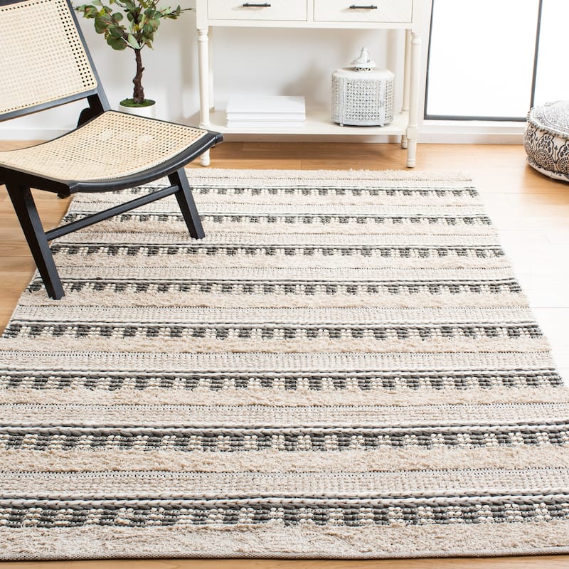 SAFAVIEH Handmade Natura Ingiridur Stripe Cotton Rug - 9' x 12' - Beige/Grey