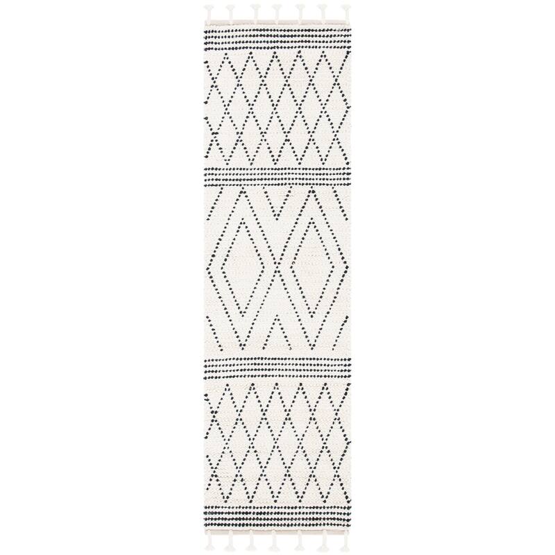 SAFAVIEH Handmade Casablanca Leliea Boho Wool Tassel Rug