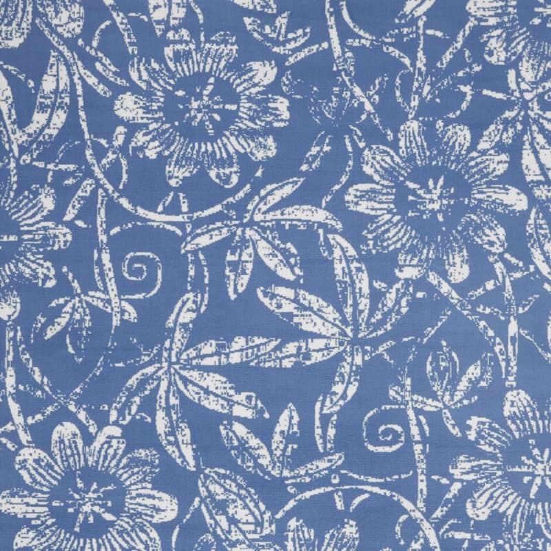 Juboc Power Loomed Distressed Floral Traditional Non Skid Stain Resistant Area Rug By HomeRoots - 120' X '84' X '0.39