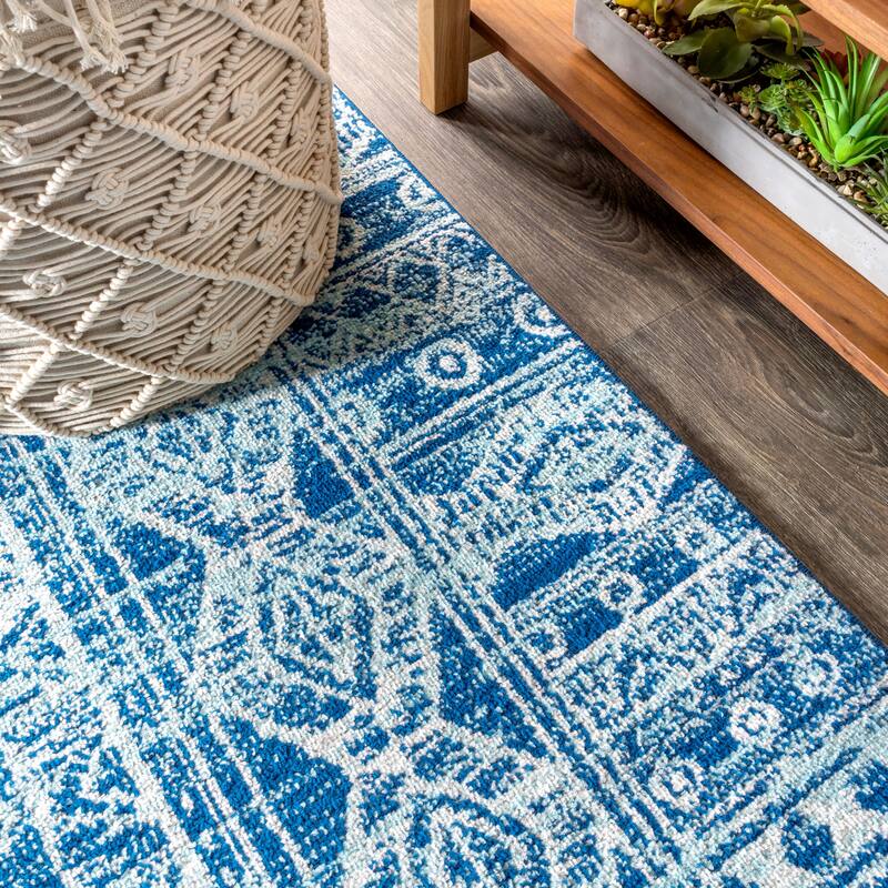 JONATHAN Y Cherie Persian Boho Vintage Tribal Area Rug