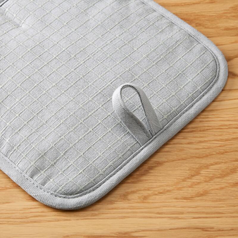 KITCHENAID Gourmet Series Gridlines Pot Holders 2-Pack Set, Heat Resistant up to 600°F, Soft Silicone Grip, Magnetic Cuff