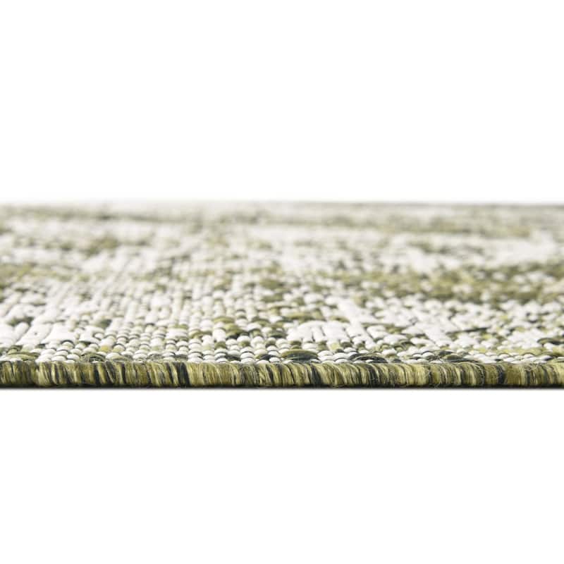 Outdoor Nirie Collection Area Rug