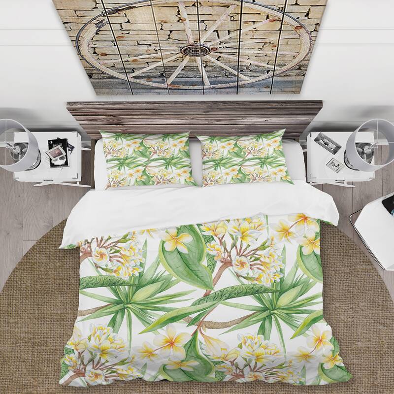 Designart 'Tropical Foliage and Yellow Flowers VI' Modern Duvet Cover Set